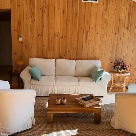Celine With Private Pool For 6 People In