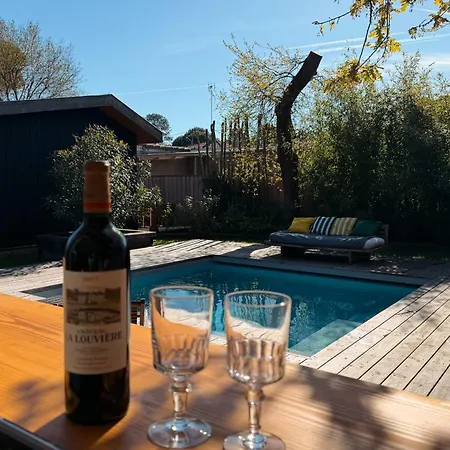 Celine With Private Pool For 6 People In Andernos-les-Bains