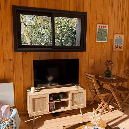 Celine With Private Pool For 6 People In Villa Andernos-les-Bains